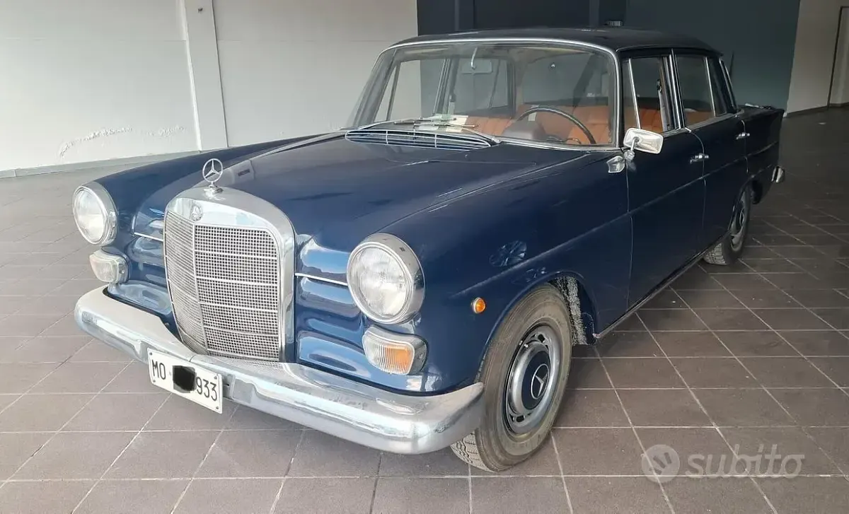 Usata Mercedes 230 120 CV (88 kW) 1960 Berlina