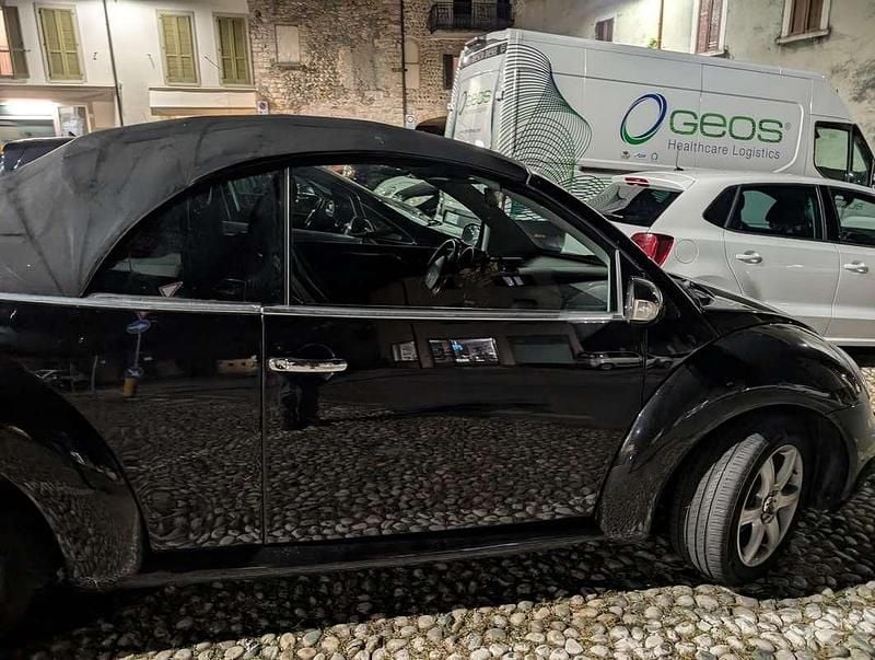 Usata VW New Beetle 102 CV (75 kW) 2004 Utilitaria