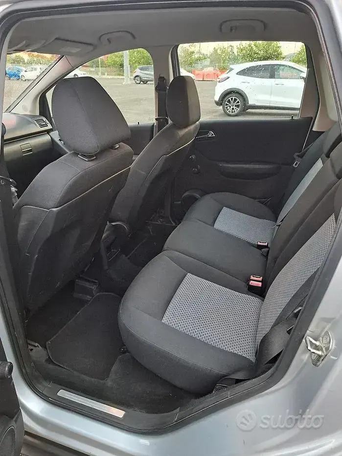 Usata Mercedes A200 109 CV (80 kW) 2006 Berlina