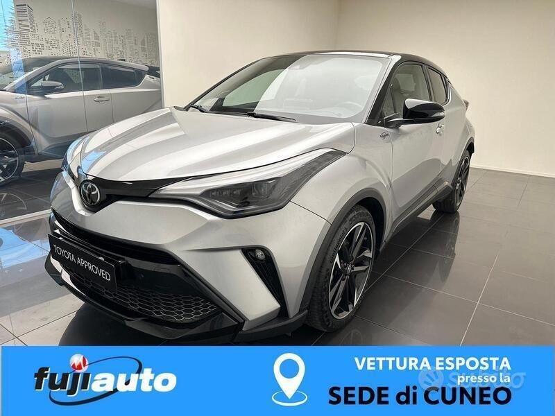 Argento Usata 2022 Toyota C-HR Sport SUV | 24.900 € (Molto cara) - Immagine 1/4