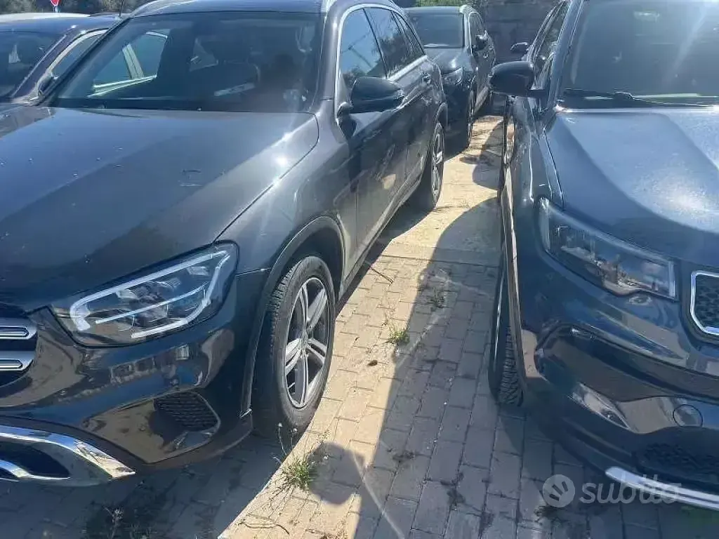 Begagnad Mercedes GLC220 194 HK (142 kW) 2021 Svart SUV