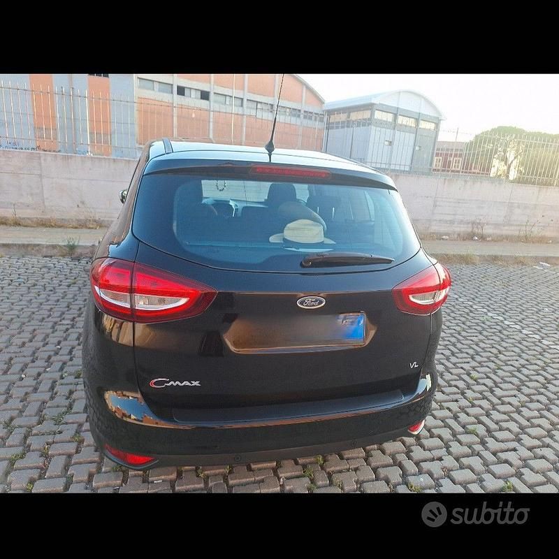 Usata Ford C-MAX 120 CV (88 kW) 2015 Nero Monovolume