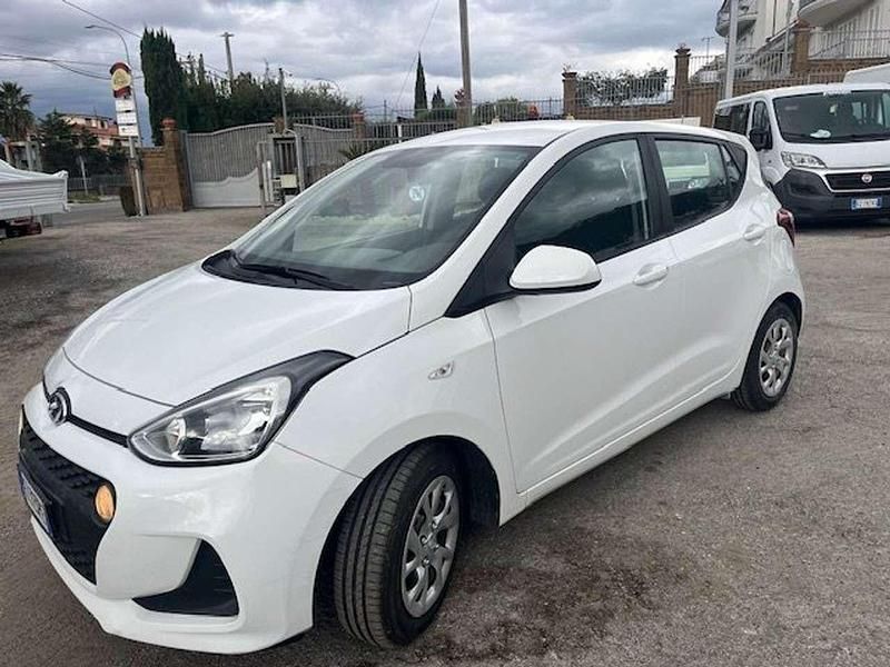 Usata Hyundai i10 Advanced 67 CV (49 kW) 2020 Bianco Utilitaria