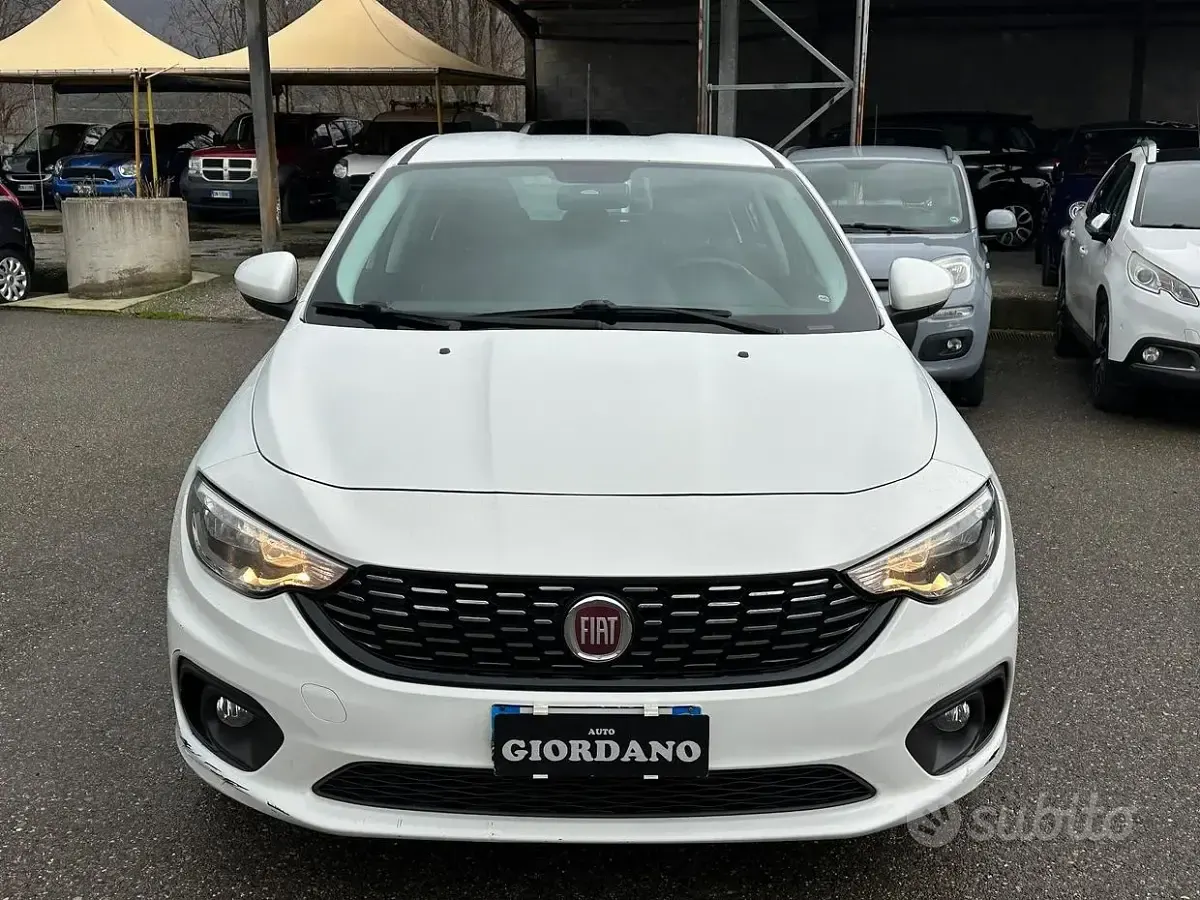 Usata Fiat Tipo Business 95 CV (69 kW) 2017 Bianco Utilitaria