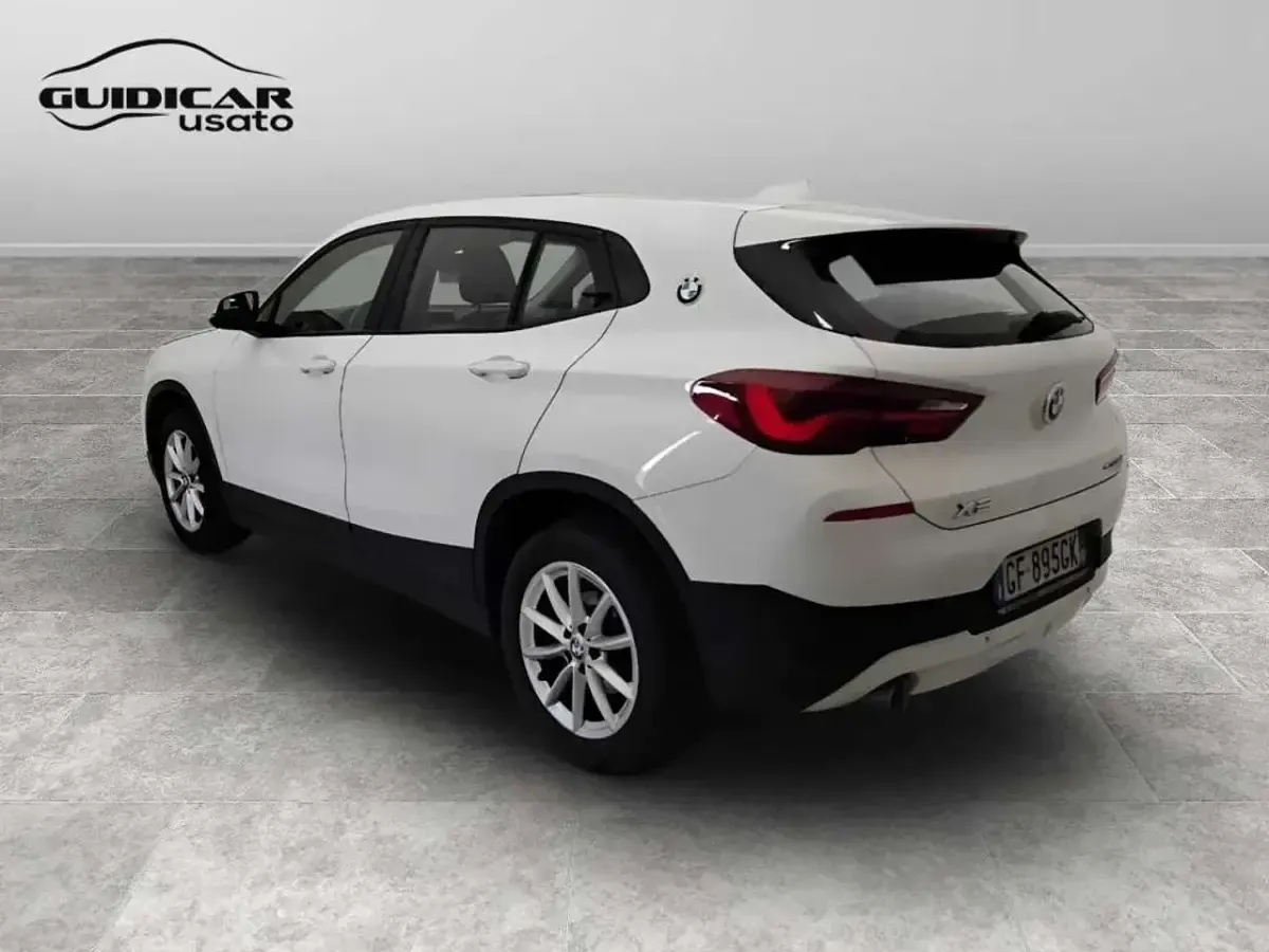 Usata BMW X2 Advantage 116 CV (85 kW) 2021 Bianco SUV