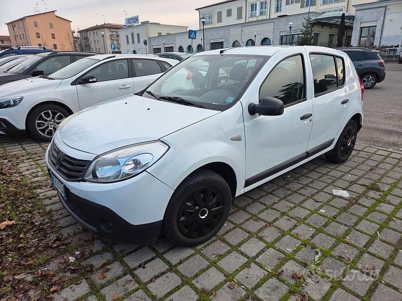 Usata Dacia Sandero 2011 Bianco Berlina