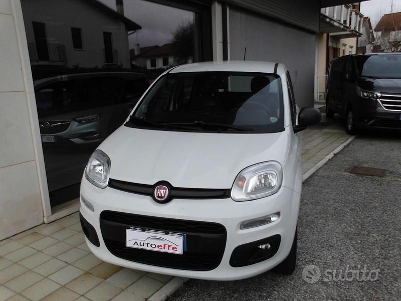 Usata Fiat Panda Easy 71 CV (52 kW) 2020 Bianco Utilitaria