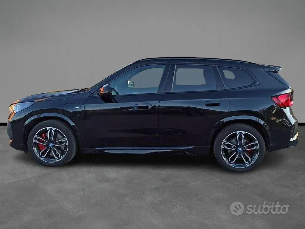 Usata BMW X1 M Sport 136 CV (100 kW) 2025 Nero / metallizzato SUV