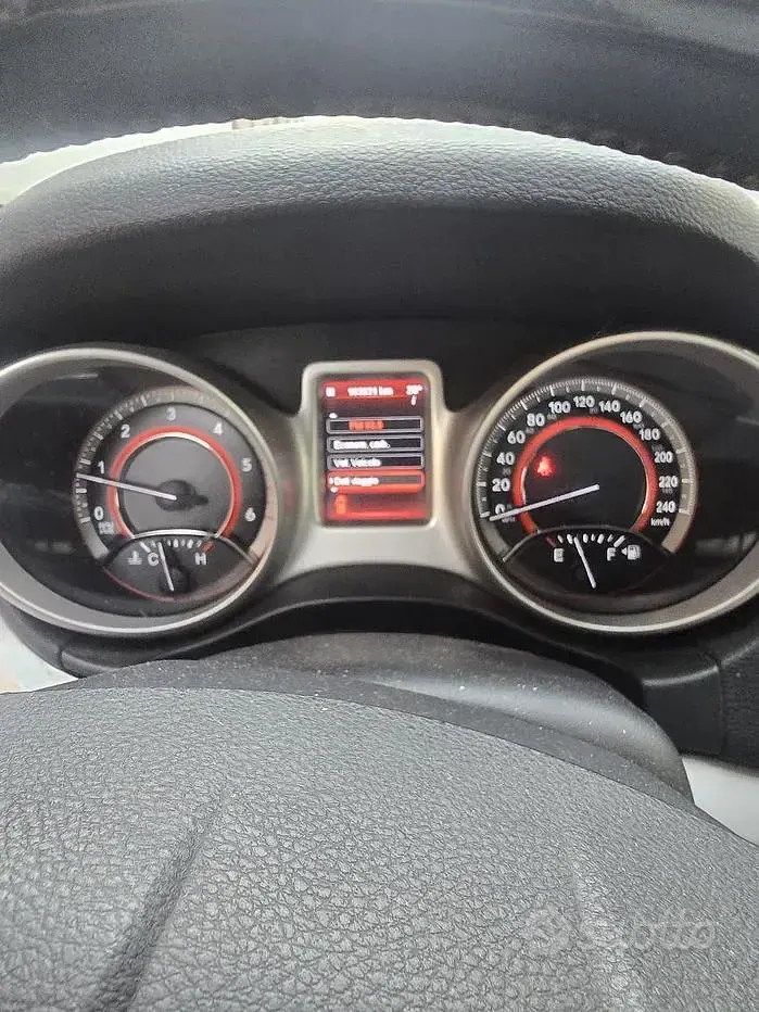 Usata Fiat Freemont 170 CV (125 kW) 2011 Nero SUV