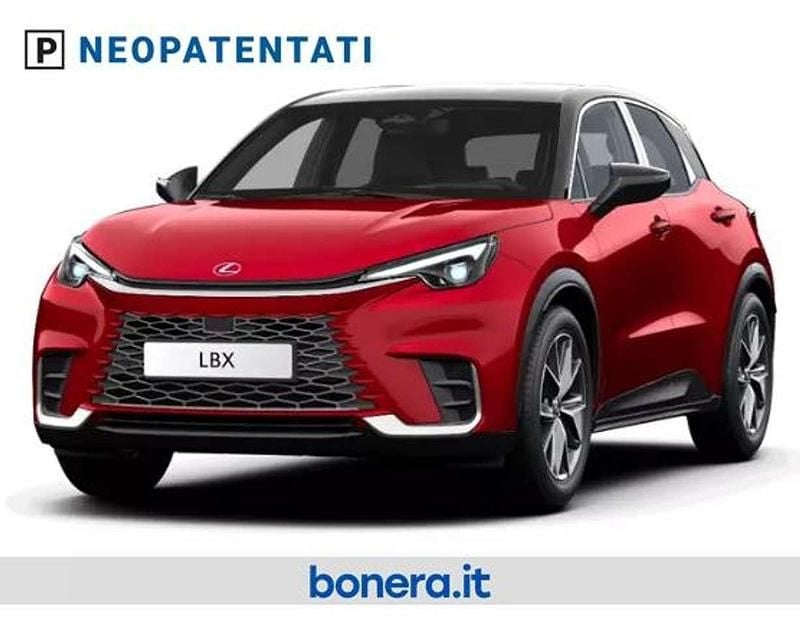 Nuova Lexus LBX 136 CV (100 kW) 2026 Emotional red / black SUV
