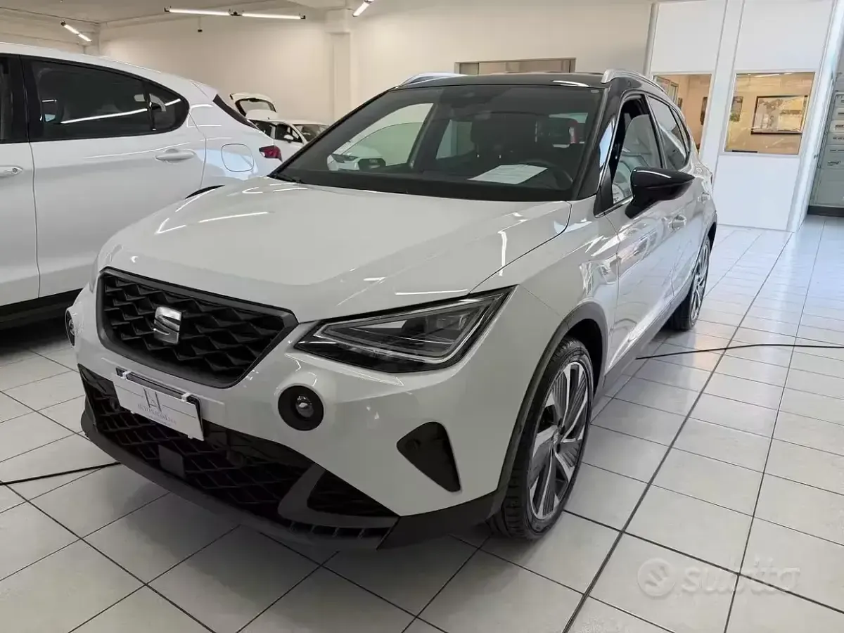 Usata Seat Arona FR 90 CV (66 kW) 2022 SUV