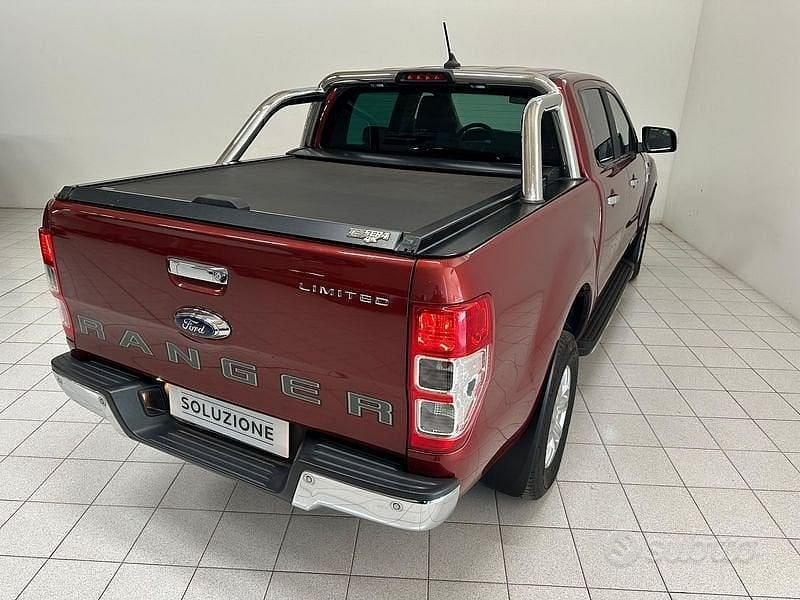 Usata Ford Ranger Limited 170 CV (125 kW) 2020 Rosso Pick-up