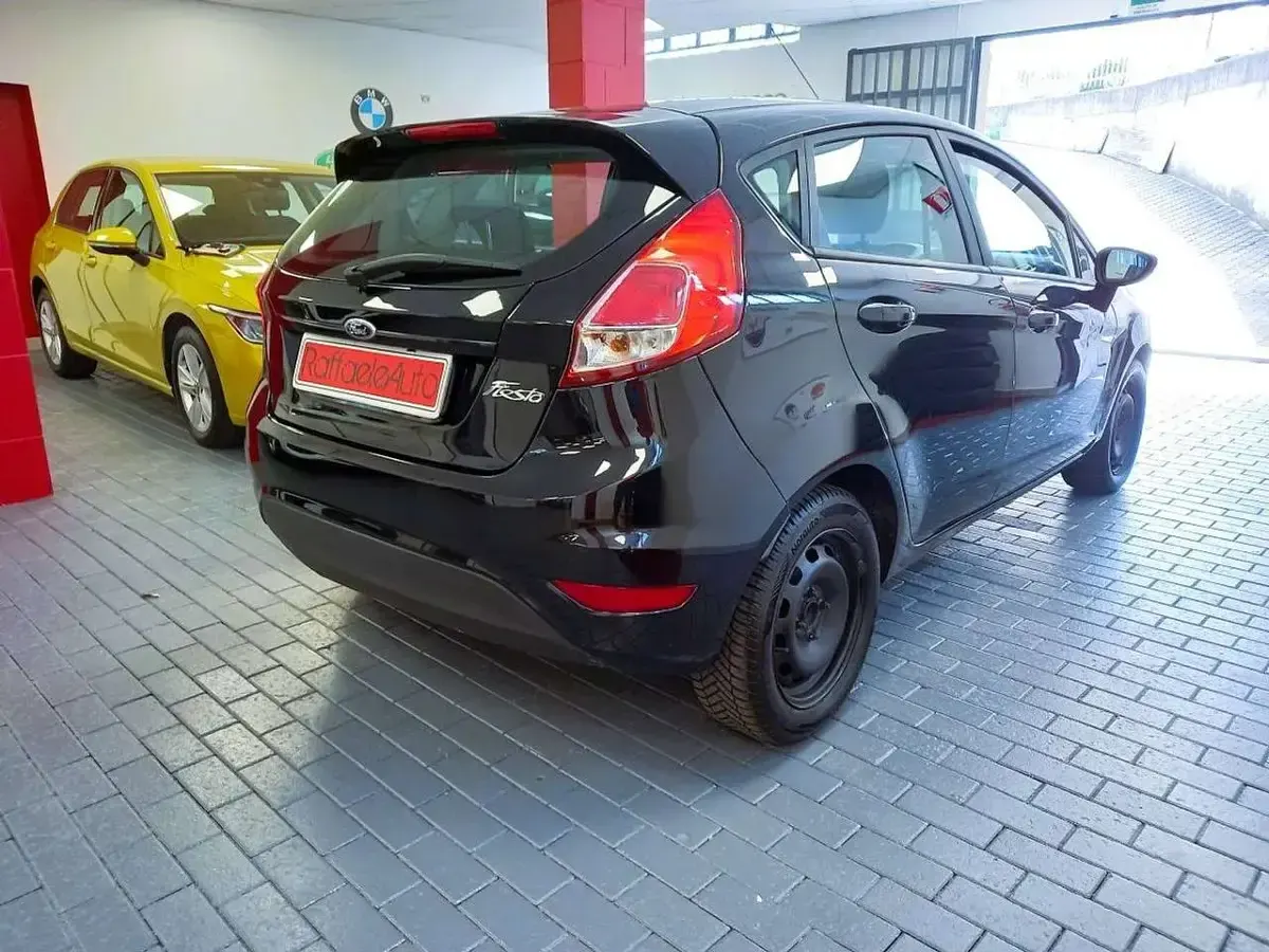 Usata Ford Fiesta Titanium 92 CV (67 kW) 2015 Other Utilitaria