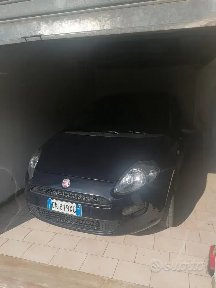 Usata Fiat Grande Punto 77 CV (56 kW) 2012 Utilitaria