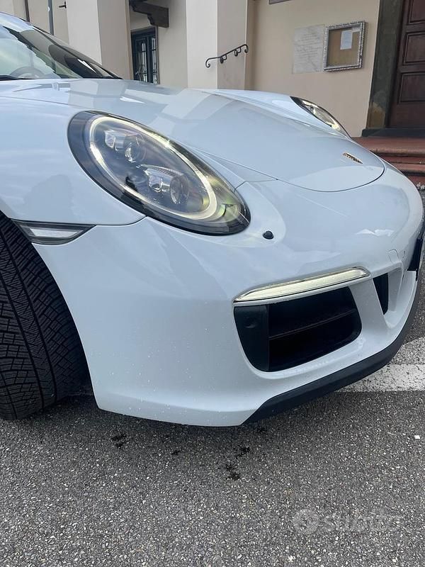 Usata Porsche 911 Carrera 4 GTS 450 CV (330 kW) 2018 Bianco Coupé