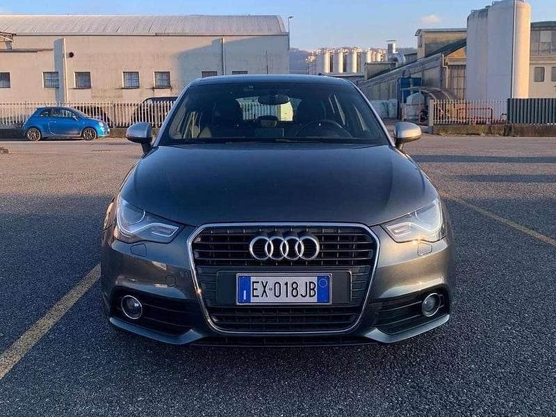 Usata Audi A1 Sportback S-Line 90 CV (66 kW) 2014 Grigio Utilitaria