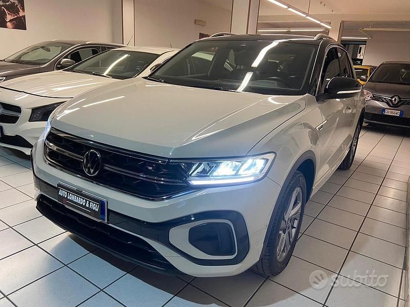 Usata VW T-Roc R-line 150 CV (110 kW) 2023 Grigio SUV