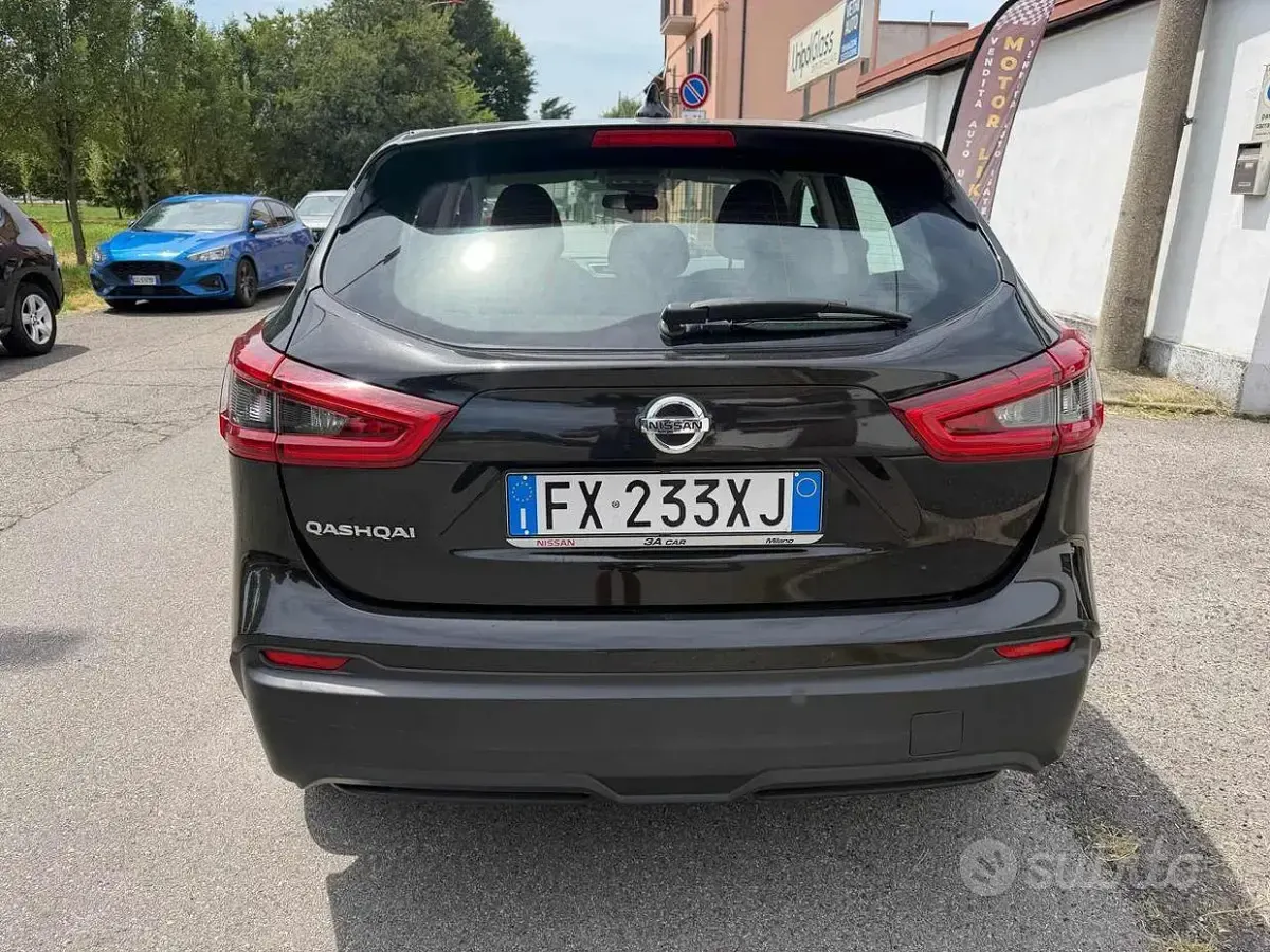 Usata Nissan Qashqai 140 CV (102 kW) 2020 Nero SUV