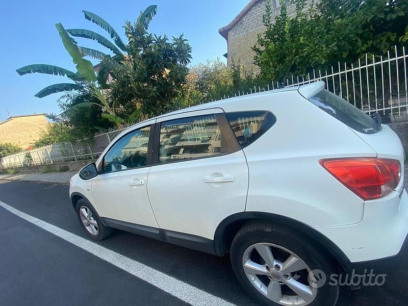 Usata Nissan Qashqai 2010 Bianco SUV