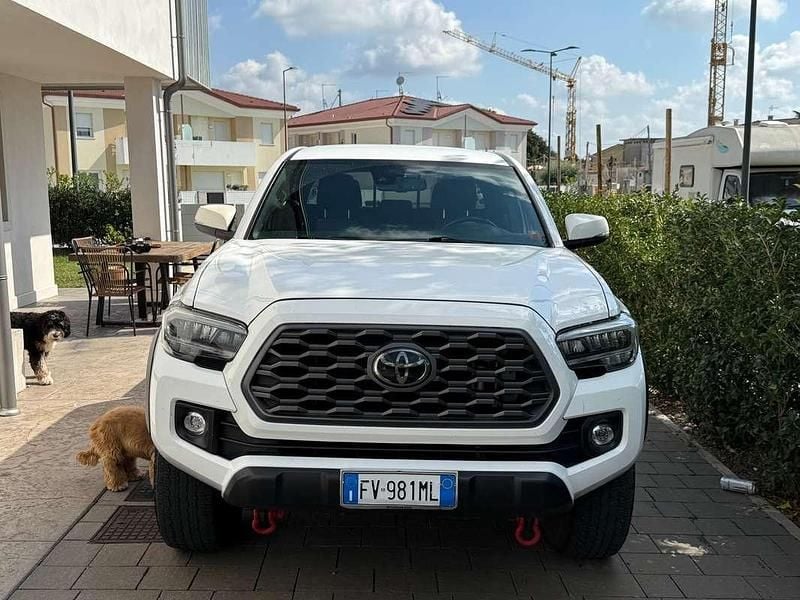 Bianco Usata 2025 Toyota Tacoma Pick-up | 49.000 € - Immagine 1/4