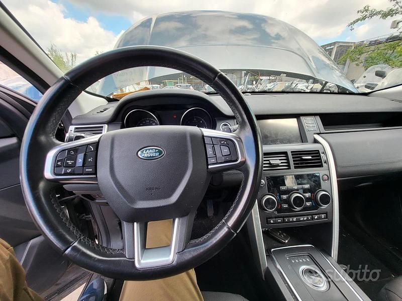 Usata Land Rover Discovery Sport SE 180 CV (132 kW) 2019 Grigio SUV