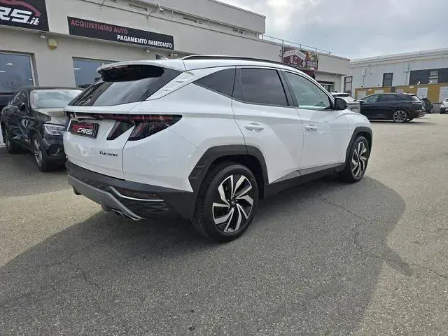 Usata Hyundai Tucson 116 CV (85 kW) 2022 Bianco SUV