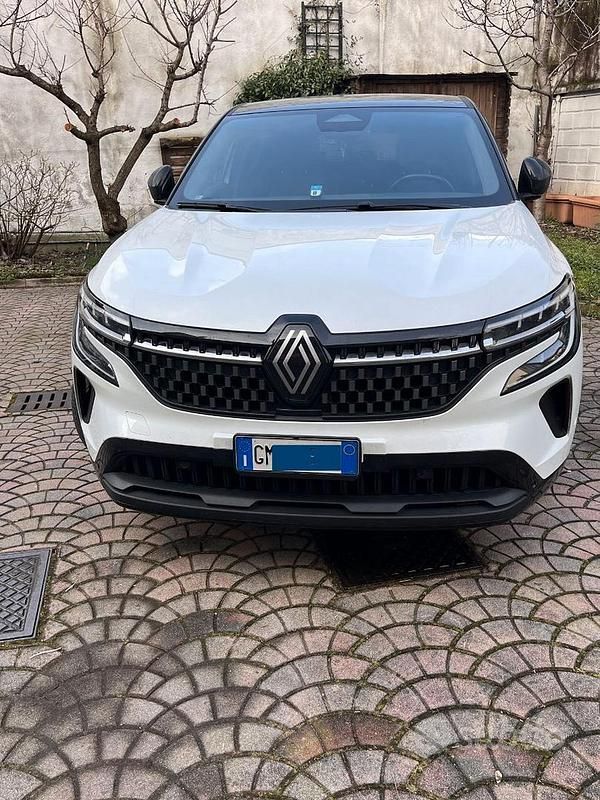 Usata Renault Austral 200 CV (147 kW) 2023 Bianco SUV