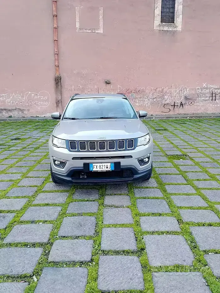Usata Jeep Compass 120 CV (88 kW) 2019 Grigio SUV