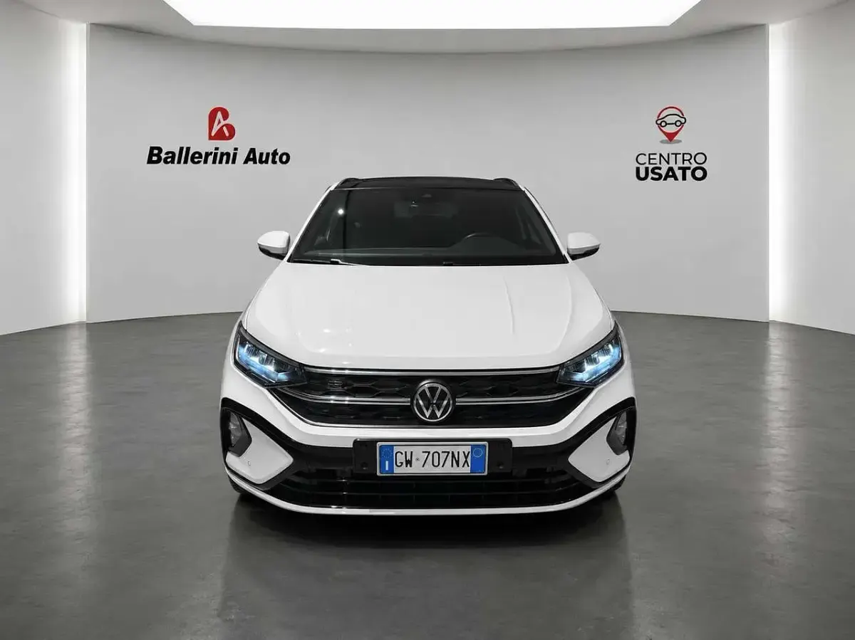 Usata VW Taigo R-line 116 CV (85 kW) 2024 Bianco SUV