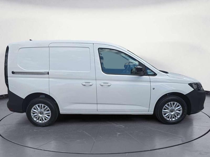 Usata VW Caddy Business 75 CV (55 kW) 2024 Bianco candy Monovolume