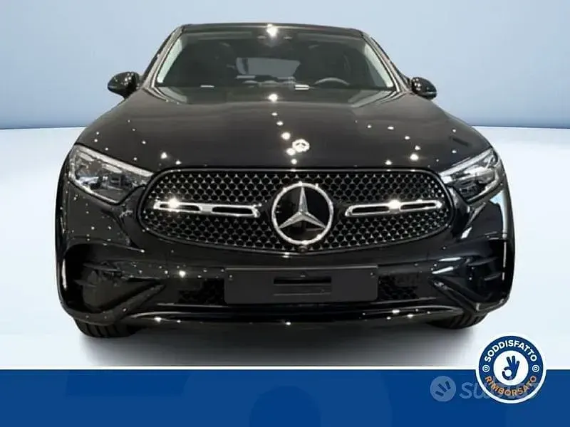 Nuova Mercedes GLC300e AMG Line Premium 333 CV (244 kW) 2026 Nero SUV