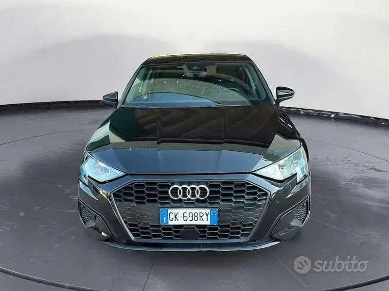 Usata Audi A3 Business 150 CV (110 kW) 2022 Nero Berlina