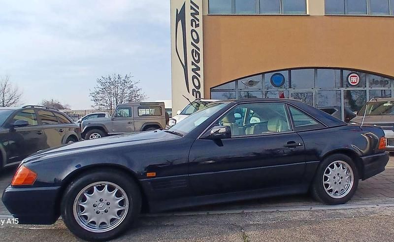 Usata Mercedes SL320 231 CV (169 kW) 1994 Vernice pastello Cabrio