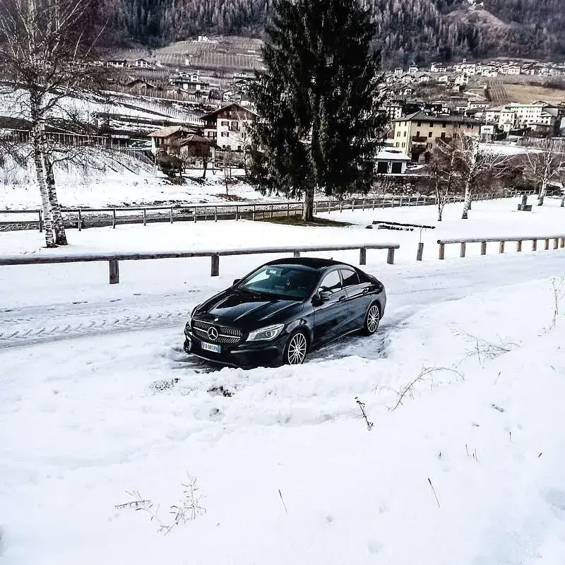 Usata Mercedes CLA220 Premium 177 CV (130 kW) 2015 Nero Coupé