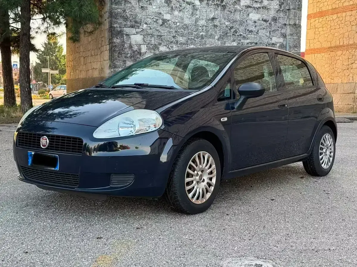 Usata Fiat Grande Punto S 75 CV (55 kW) 2011 Utilitaria