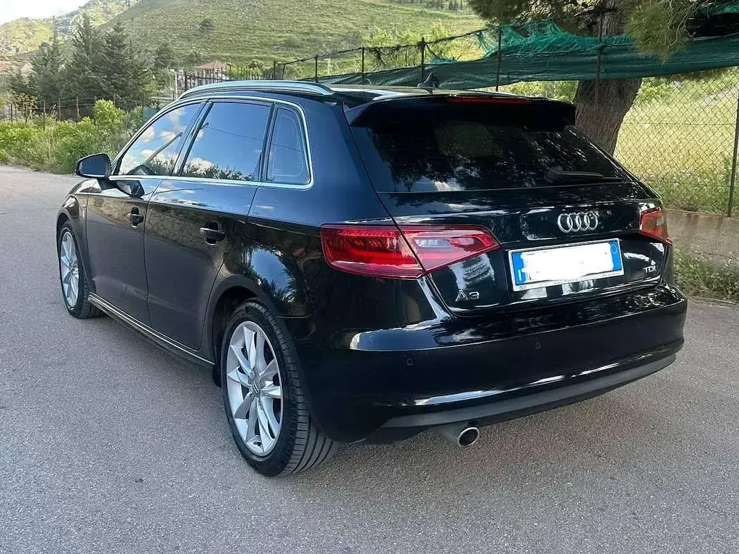 Usata Audi A3 Ambiente 110 CV (80 kW) 2015 Nero Berlina