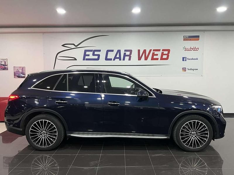 Usata Mercedes GLC220 AMG Line Premium Plus 197 CV (144 kW) 2023 Blu/azzurro SUV