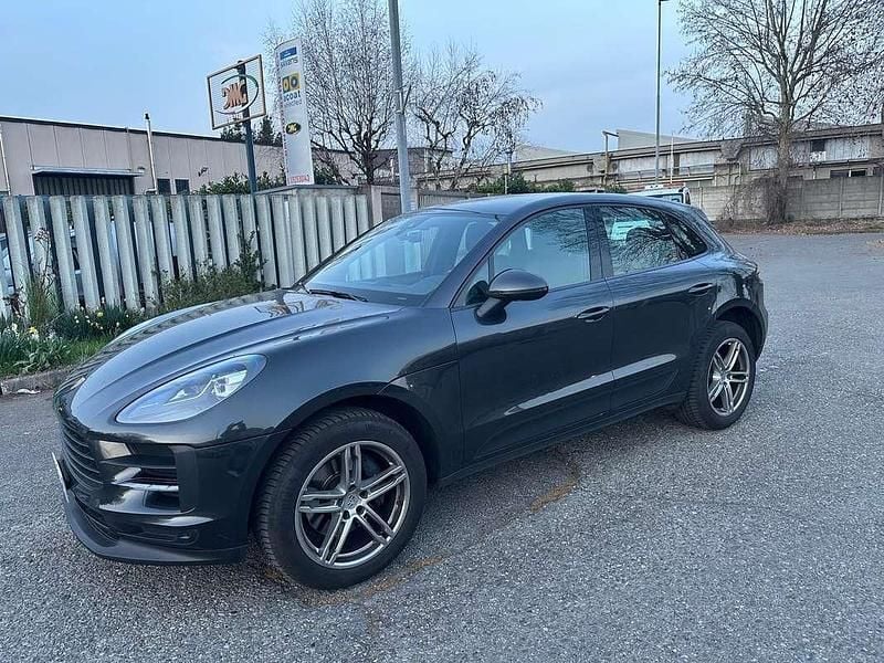 Usata Porsche Macan 245 CV (180 kW) 2019 Grigio SUV
