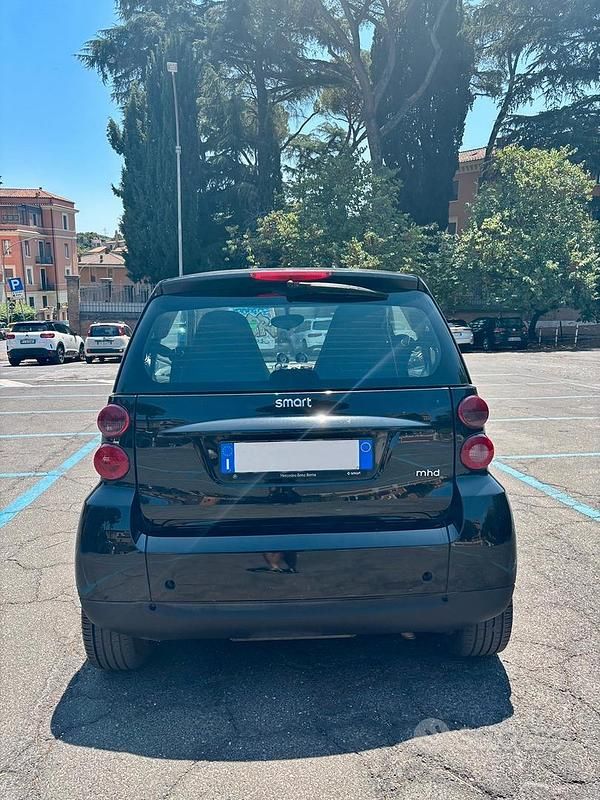 Usata Smart ForTwo Coupé Passion 71 CV (52 kW) 2010 Utilitaria