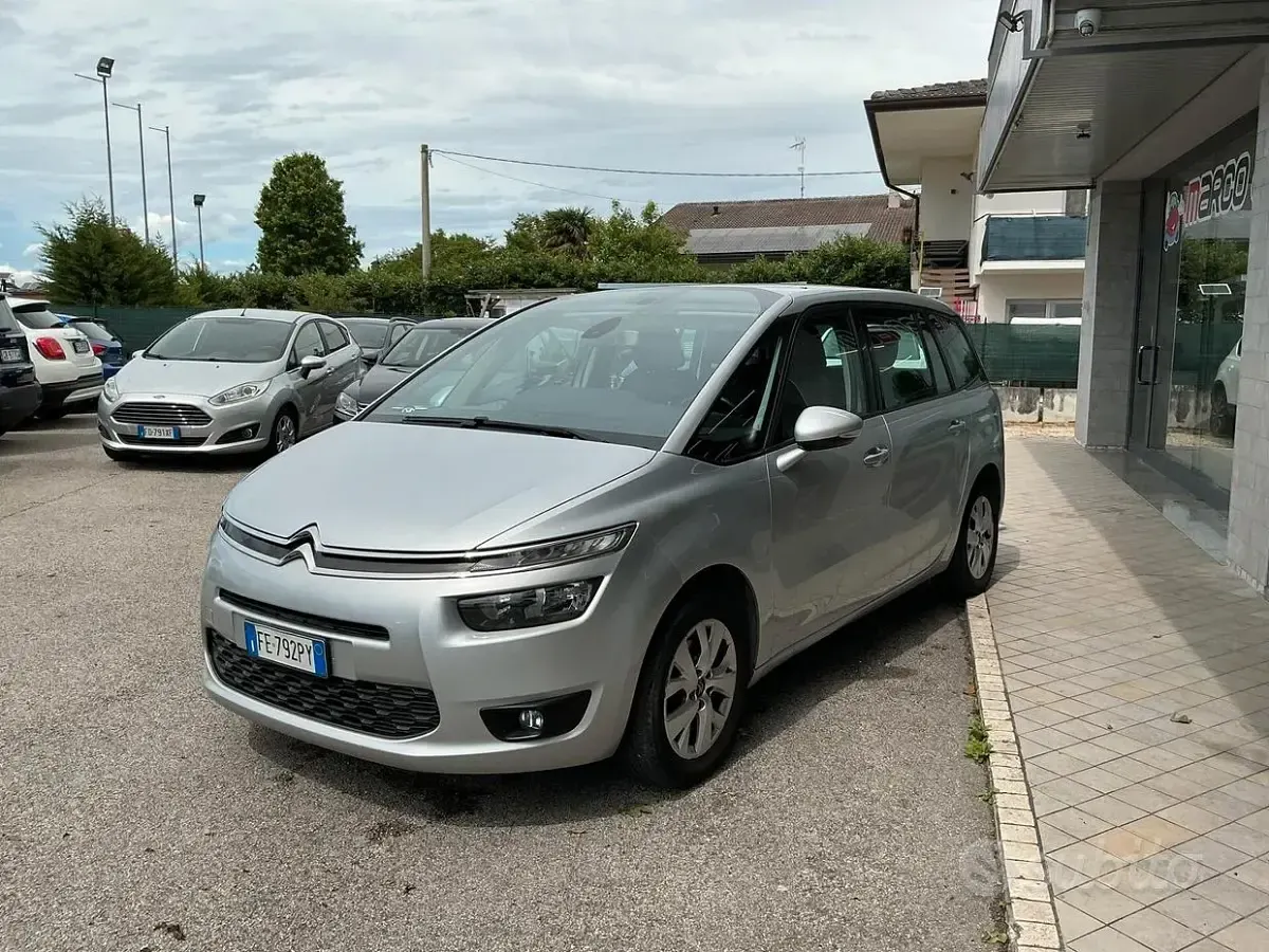 Usata Citroën Grand C4 Picasso 120 CV (88 kW) 2016 Grigio Monovolume