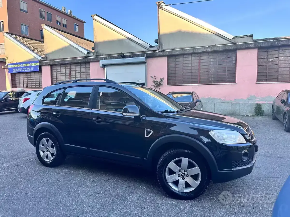 Usata Chevrolet Captiva LT 136 CV (100 kW) 2009 SUV