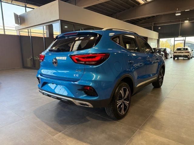 Usata MG ZS Comfort 106 CV (77 kW) 2025 Blu metallizzato SUV