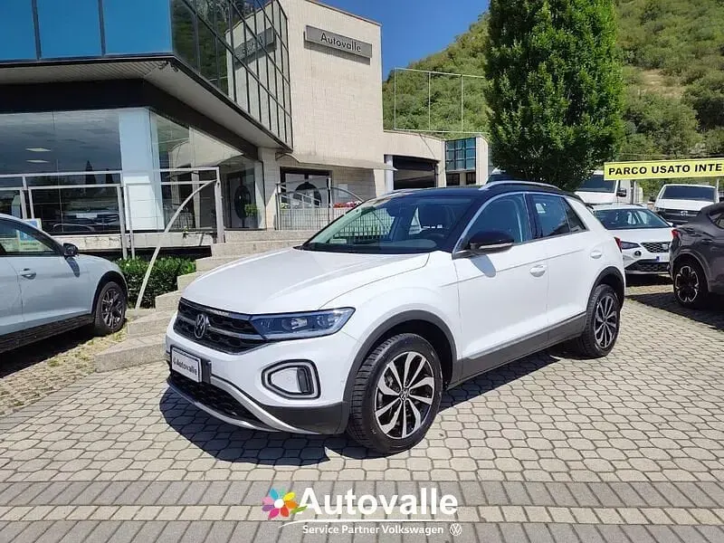 Usata VW T-Roc Style 150 CV (110 kW) 2023 SUV