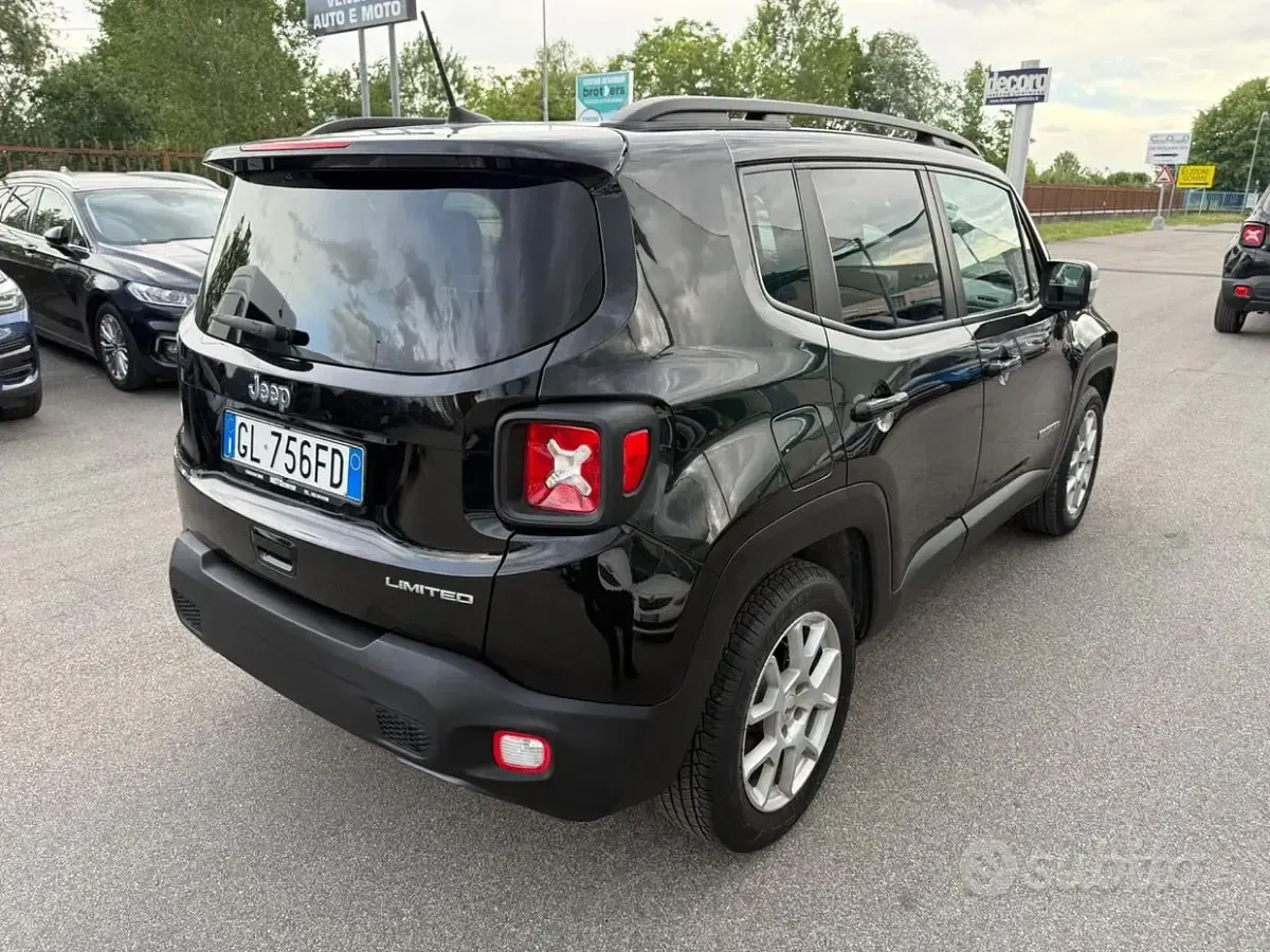 Usata Jeep Renegade Limited 131 CV (96 kW) 2022 Nero SUV