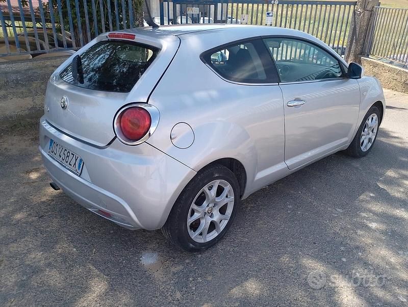 Usata Alfa Romeo MiTo 120 CV (88 kW) 2008 Grigio Utilitaria