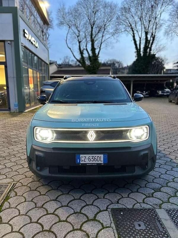 Usata Renault R4 Komfort 77 kW (106 CV) 2025 Blu/azzurro Utilitaria