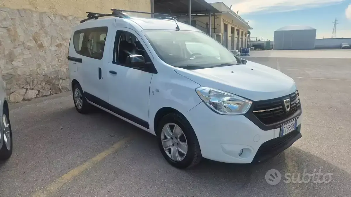 Usata Dacia Dokker Essentiel 75 CV (55 kW) 2019 Bianco Monovolume
