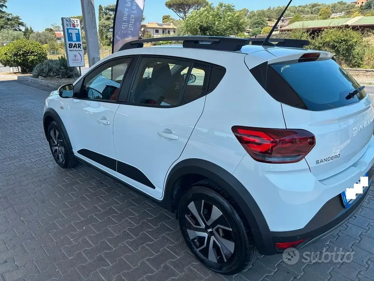 Usata Dacia Sandero Extreme 101 CV (74 kW) 2024 Bianco Berlina