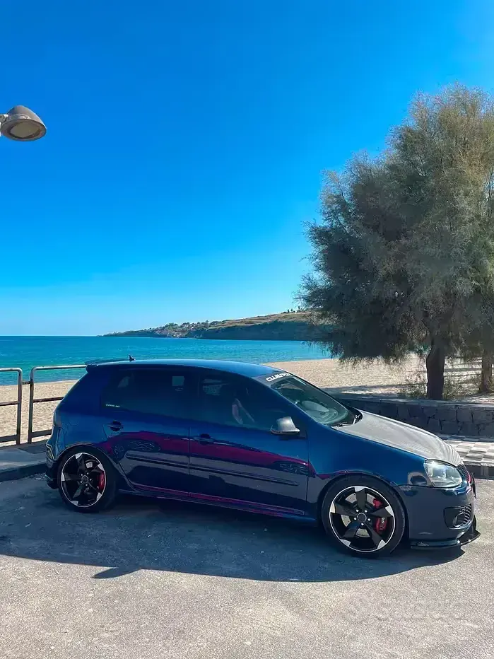Usata VW Golf IV GTI 200 CV (147 kW) 2005 Bluazzurro Berlina