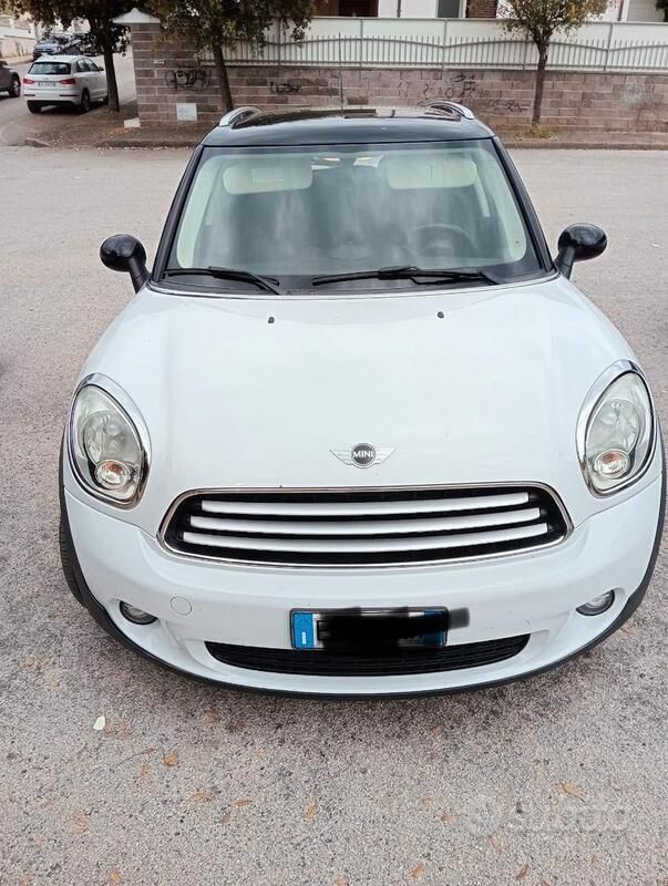 Usata Mini Countryman 122 CV (89 kW) 2011 Bianco SUV